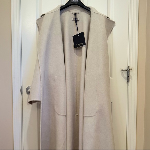 NWT ‘S Max Mara Long 100 % Wool Drap Wrap Coat Color: Ecru Sz: US2/4/6 - Picture 8 of 17